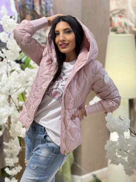 Geaca cu gluga si manseta [2]