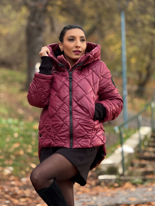 Geaca cu manseta si capse pe lateral [2]