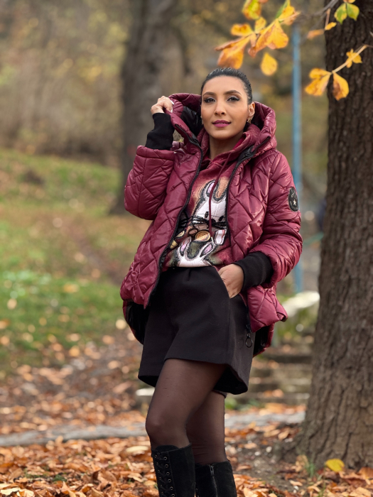 Geaca cu manseta si capse pe lateral [7]