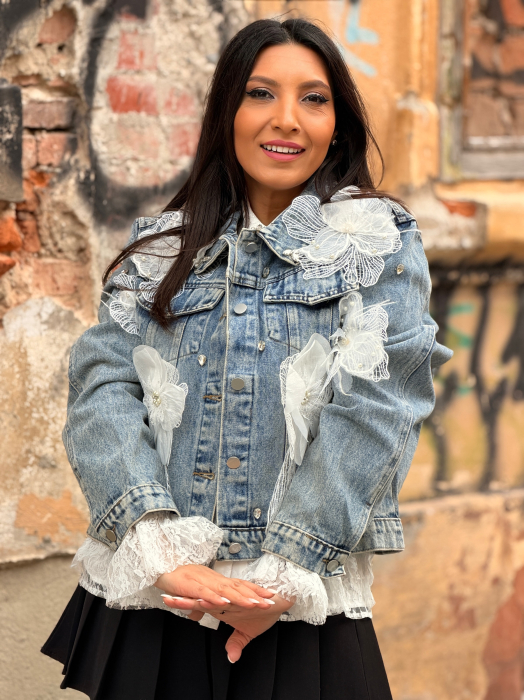 Geaca din jeans cu flori aplicate [2]