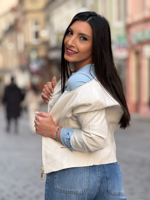 Geaca din piele ecologica cu fermoar supradimensionat [9]