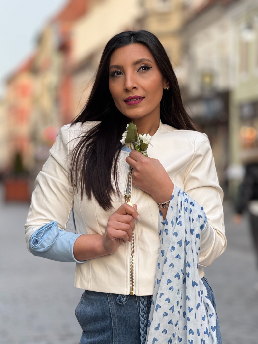 Geaca din piele ecologica cu fermoar supradimensionat [7]