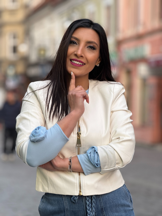 Geaca din piele ecologica cu fermoar supradimensionat [6]