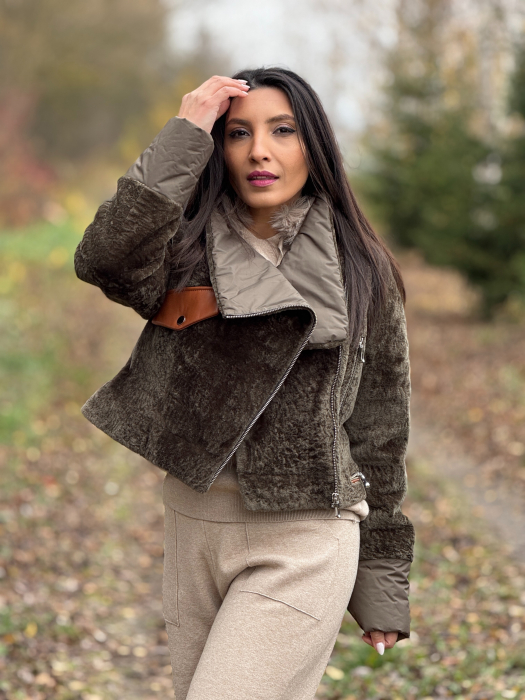 Geaca eleganta din blana si detalii din piele ecologica [4]