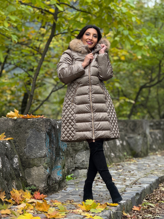 Geaca kaki  cu blana naturala [6]