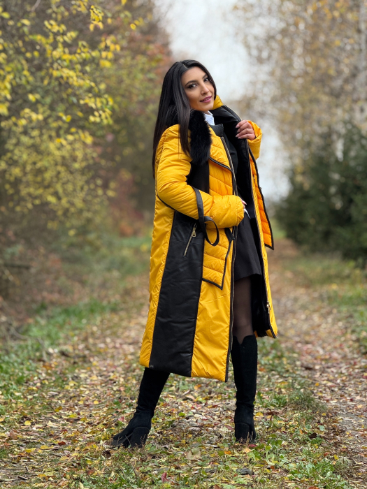 Geaca lunga matlasata cu guler din blana neagra [4]