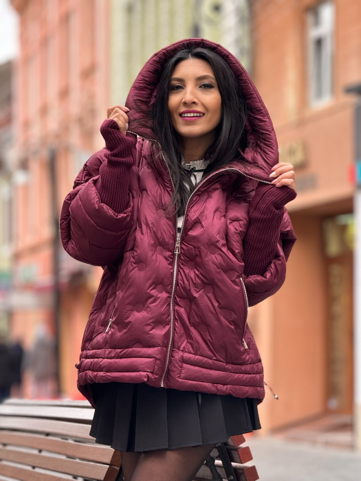 Geaca magenta cu gluga [2]