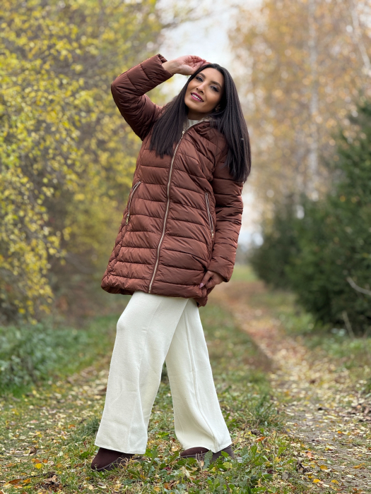 Geaca matlasata cu blanita la gluga [2]