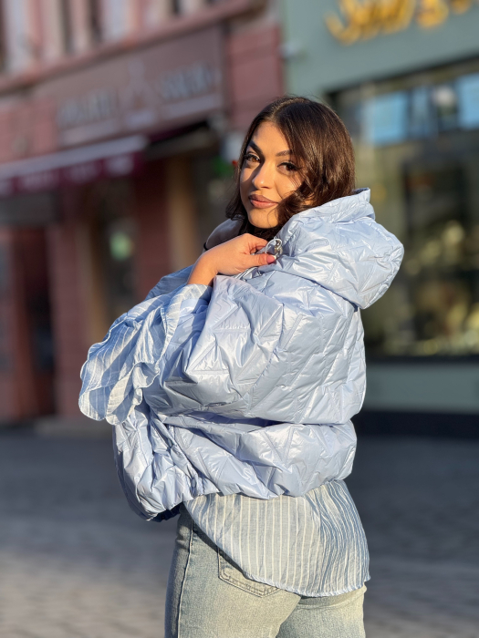 Geaca matlasata cu gluga si fermoar [5]