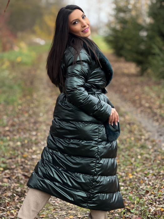 Geaca matlasata cu guler din blana naturala verde inchis [7]