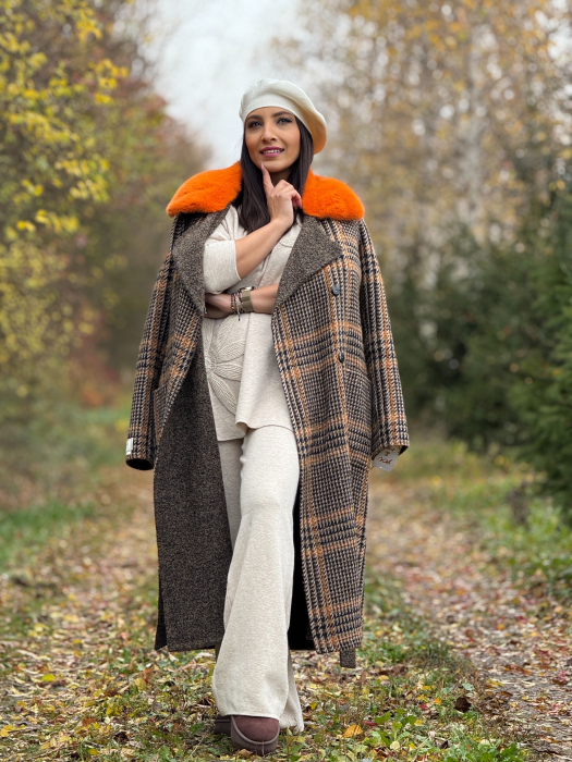 Haina din alpaca cu guler din blana naturala [7]