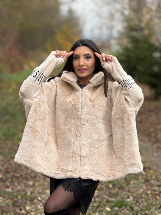 Haina din blana ecologica si dunga pe mana [3]