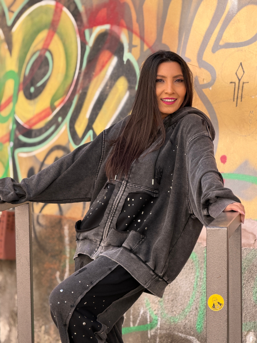 Jacheta cu gluga si aplicatii [5]