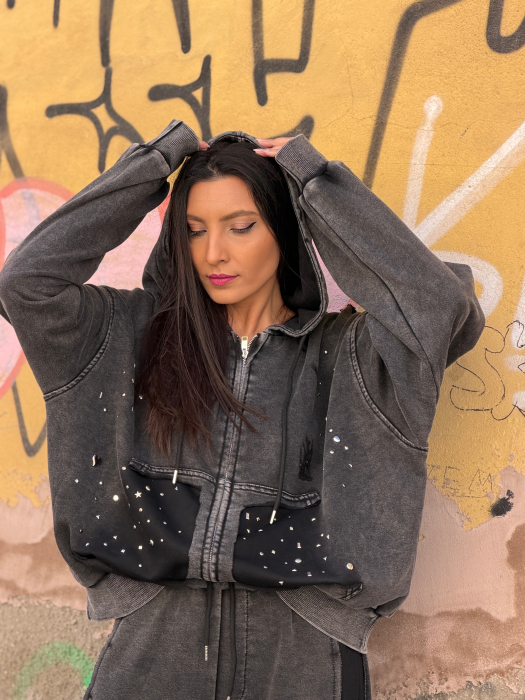 Jacheta cu gluga si aplicatii [4]