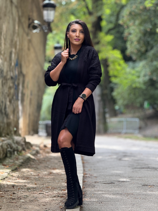 Jacheta desfacuta cu broderie [1]