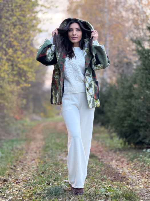 Jacheta din material texturat cu buzunare si nasturi [7]