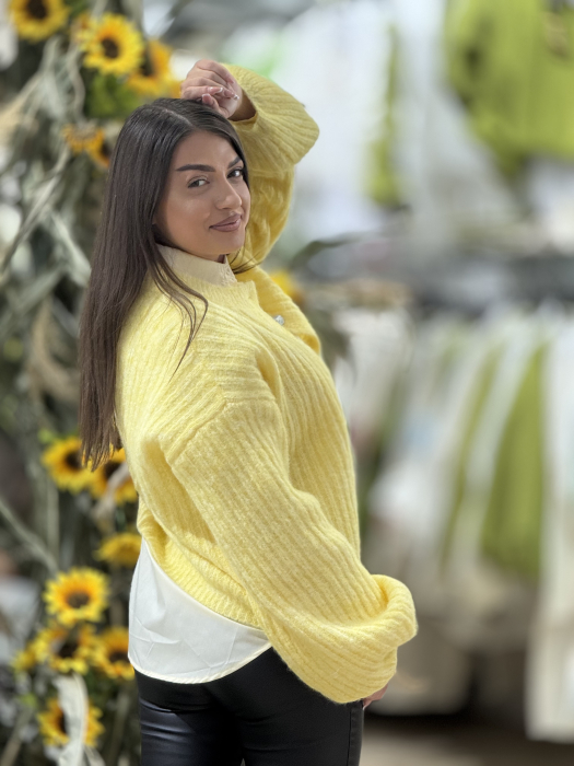 Jacheta galbena cu nasturi [3]