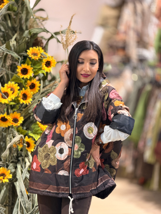 Jacheta matlasata cu imprimeu floral si gluga [6]