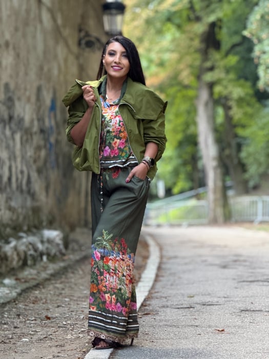 Jacheta scurta verde cu fermoar [1]
