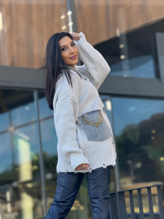 Jacheta tricotata cu buzunare si guler din denim [3]