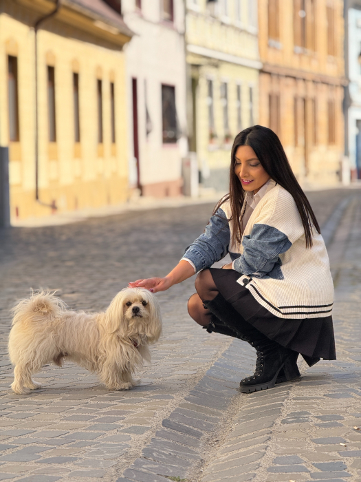 Jacheta tricotata cu buzunare si maneci din jeans [7]
