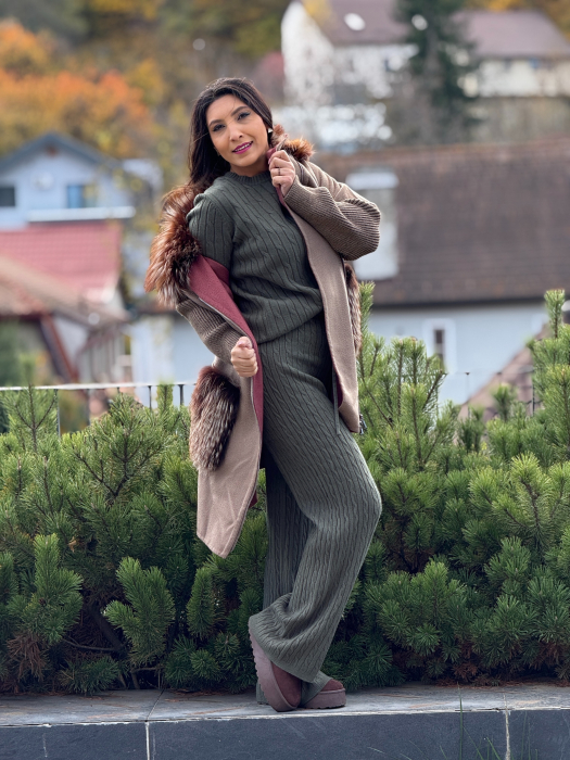 Palton bej cu blana naturala [3]