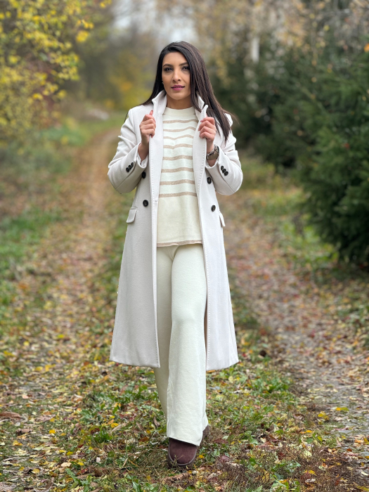 Palton bej cu nasturi [6]