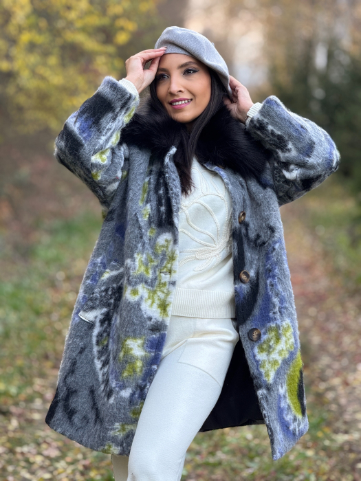 Palton cu imprimeu abstract si guler din blana [8]
