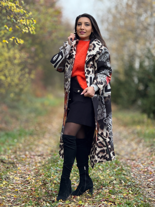 Palton cu imprimeu leopard si detalii florale [4]