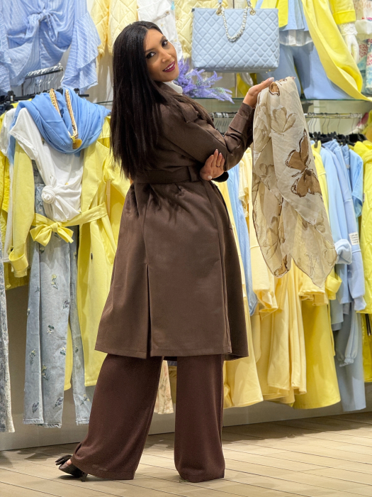 Palton damă cu croială petrecută, guler tip rever și cordon în talie [6]