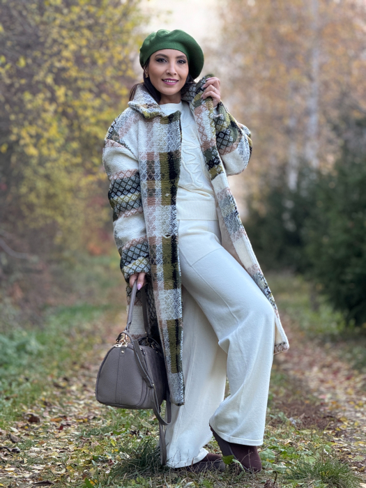 Palton elegant in carouri, cu nasturi si buzunare laterale [5]