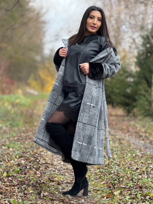 Palton lung cu imprimeu in carouri si guler din blana naturala [10]