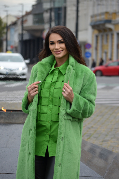 Palton verde cu guler si nasturi [3]