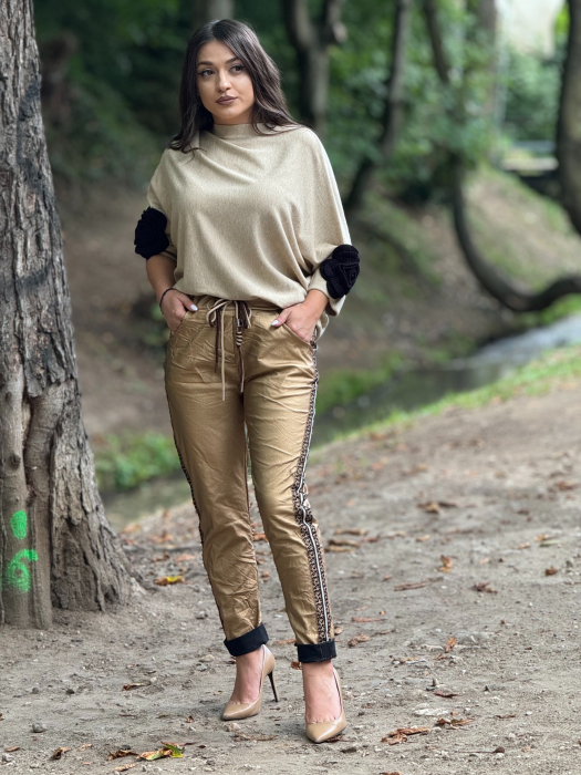 Pantaloni aurii cu efect metalizat si talie elastica [3]