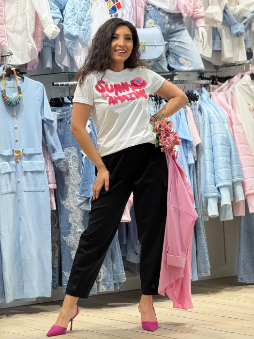 Pantaloni cu buzunare pe lateral [5]