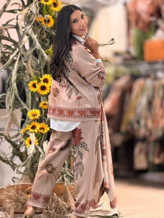 Pantaloni cu imprimeu floral si elastic in talie [3]