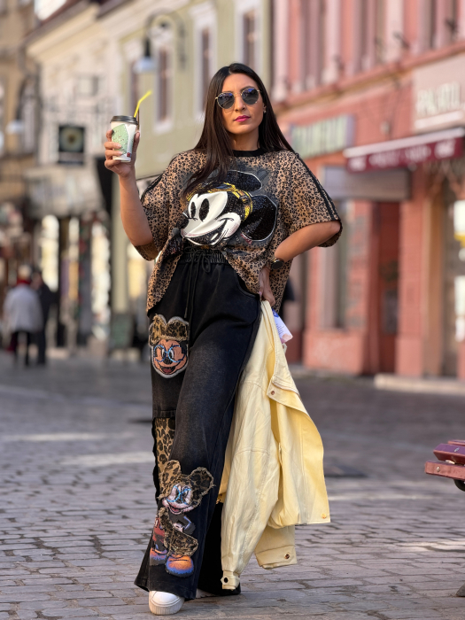 Pantaloni cu imprimeu MIKEY si detalii animal print [7]