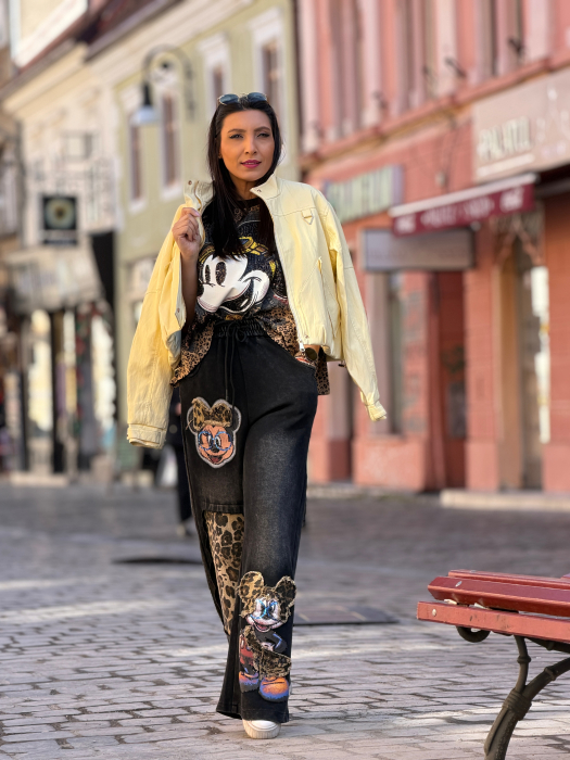 Pantaloni cu imprimeu MIKEY si detalii animal print [5]