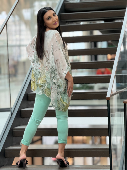 Pantaloni cu push-up [4]