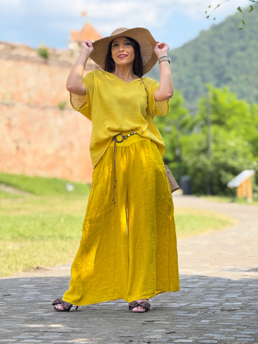 Pantaloni din in cu buzunare si curea [1]