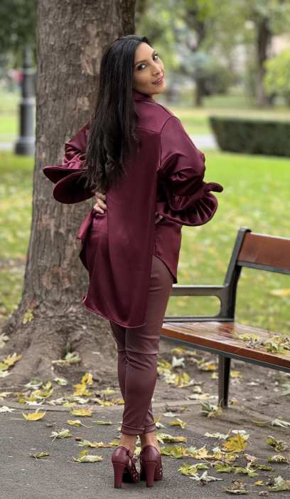 Pantaloni din piele ecologica [4]