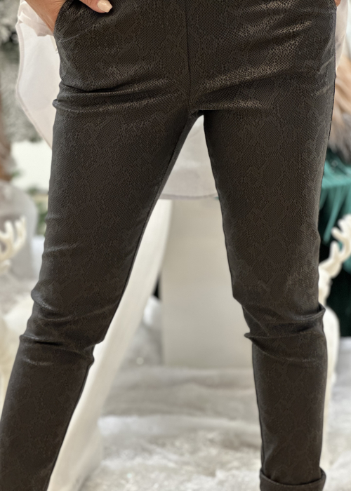 Pantaloni din piele ecologica [4]