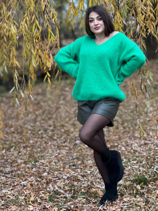 Pantaloni din piele ecologica cu buzunare [4]