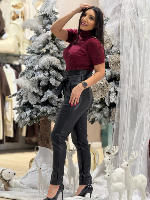 Pantaloni din piele ecologica cu funda in talie [3]