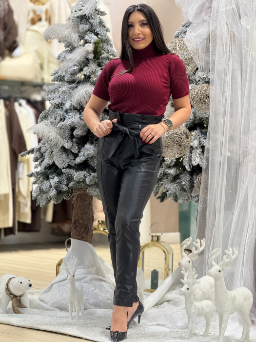 Pantaloni din piele ecologica cu funda in talie [2]