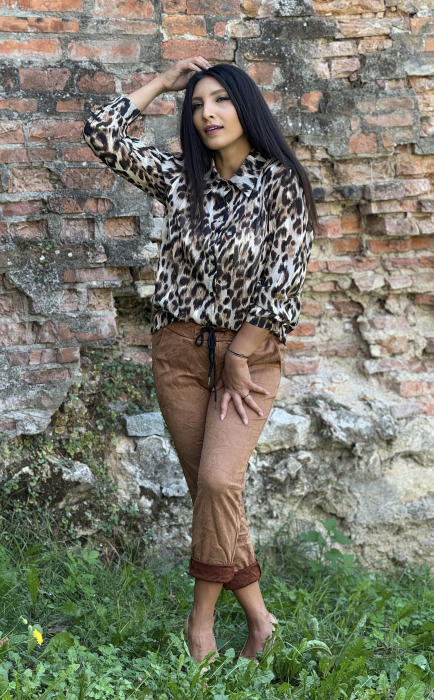 Pantaloni din piele ecologica intoarsa [2]