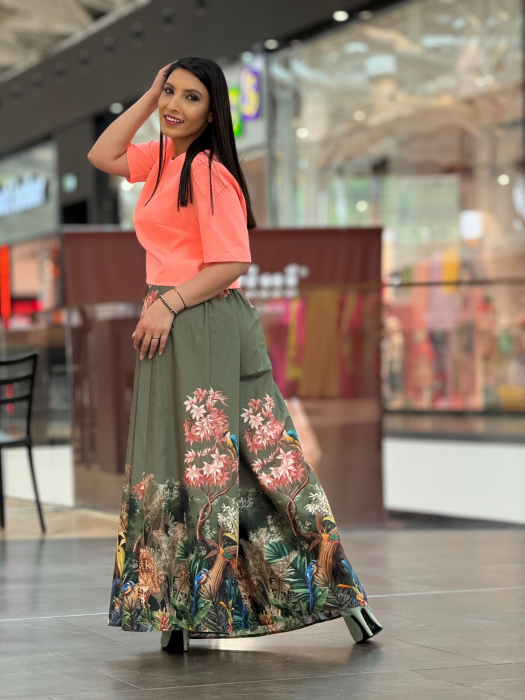 Pantaloni largi cu imprimeu exotic [3]