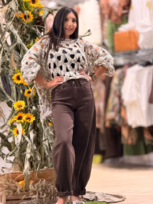 Pantaloni maro tip balloon [5]