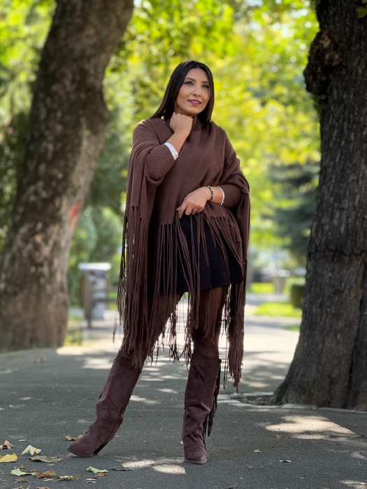 Poncho cu franjuri [6]