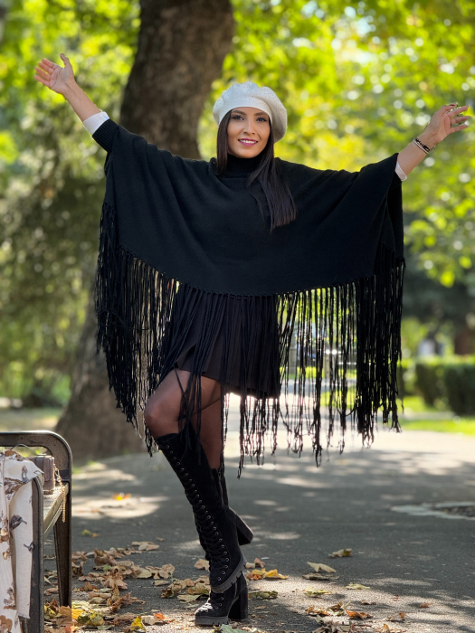 Poncho cu franjuri [4]
